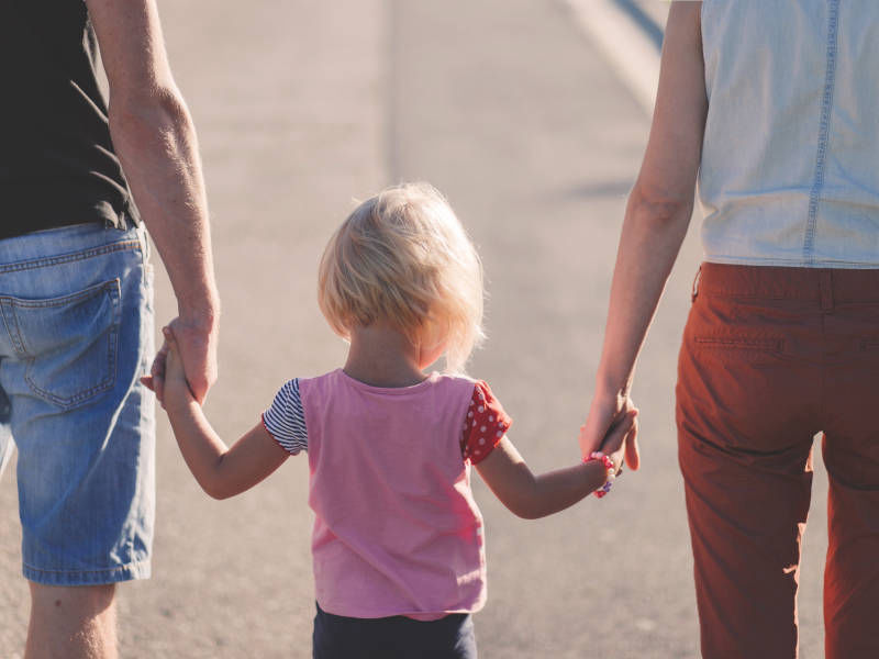 Γονική μέριμνα και επιμέλεια ανήλικου τέκνου